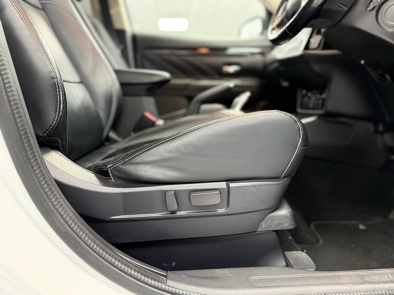 Used Mitsubishi Outlander 2016 for sale - 76707325: Photo 44