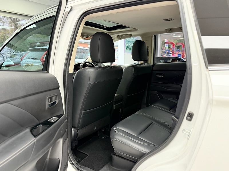 Used Mitsubishi Outlander 2016 for sale - 76707325: Photo 52