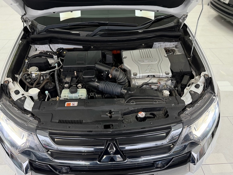 Used Mitsubishi Outlander 2016 for sale - 76707325: Photo 72