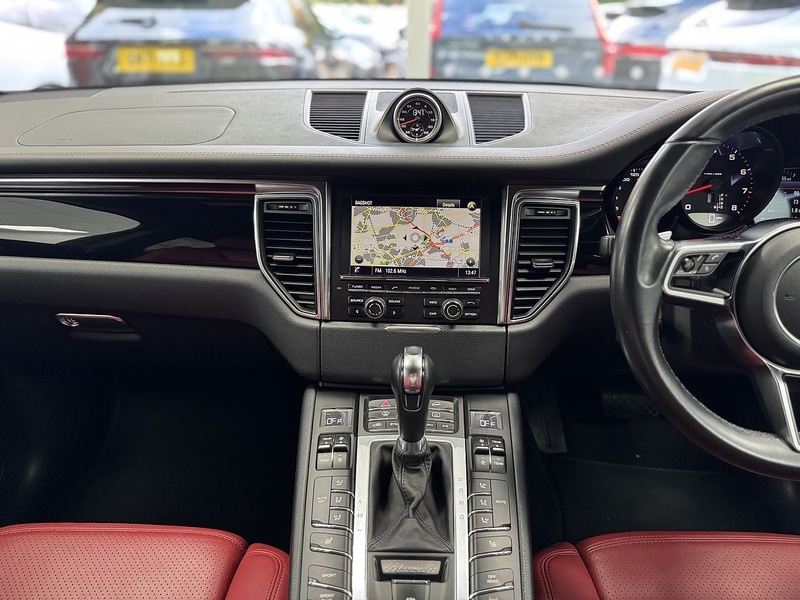 Used Porsche Macan 2015 for sale - 76536272: Photo 18