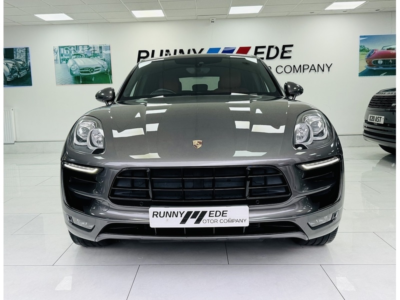 Used Porsche Macan 2015 for sale - 76536272: Photo 2