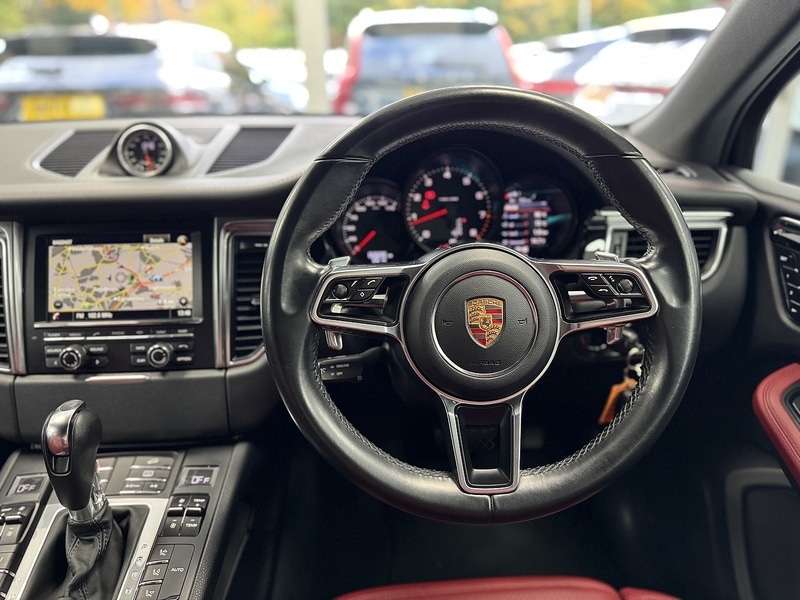 Used Porsche Macan 2015 for sale - 76536272: Photo 20