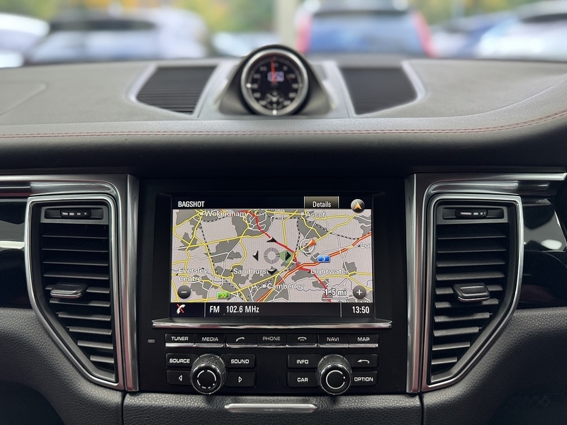 Used Porsche Macan 2015 for sale - 76536272: Photo 28