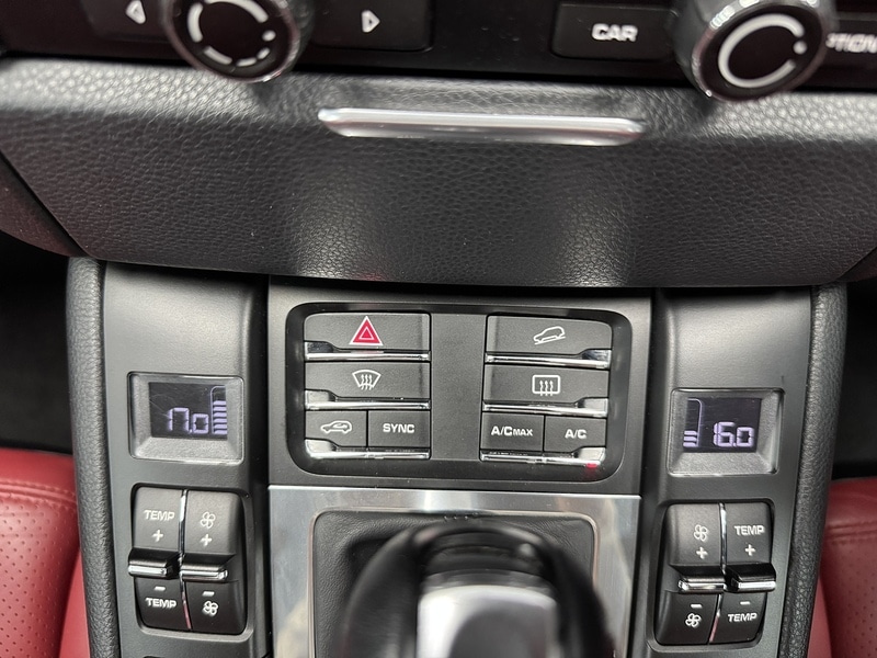 Used Porsche Macan 2015 for sale - 76536272: Photo 29