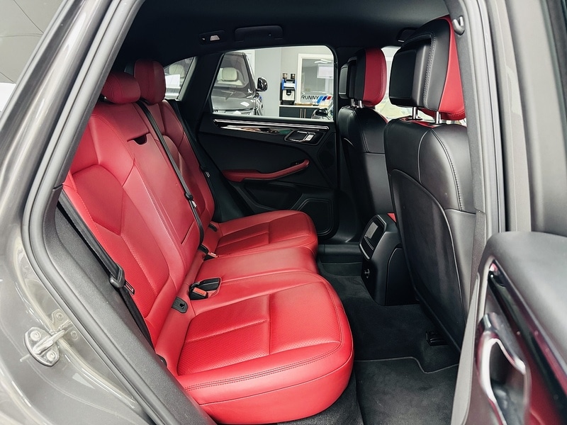 Used Porsche Macan 2015 for sale - 76536272: Photo 47