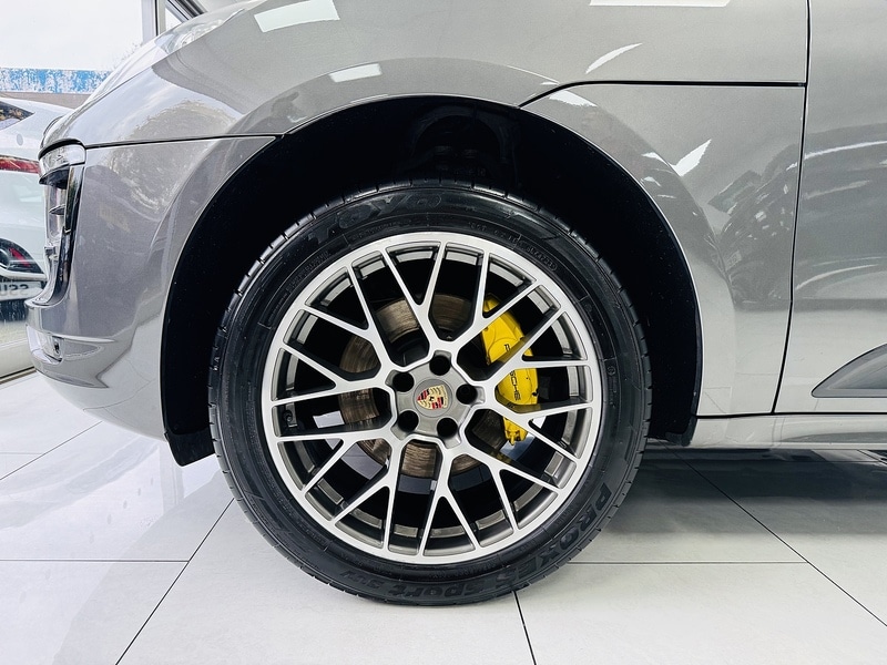 Used Porsche Macan 2015 for sale - 76536272: Photo 73