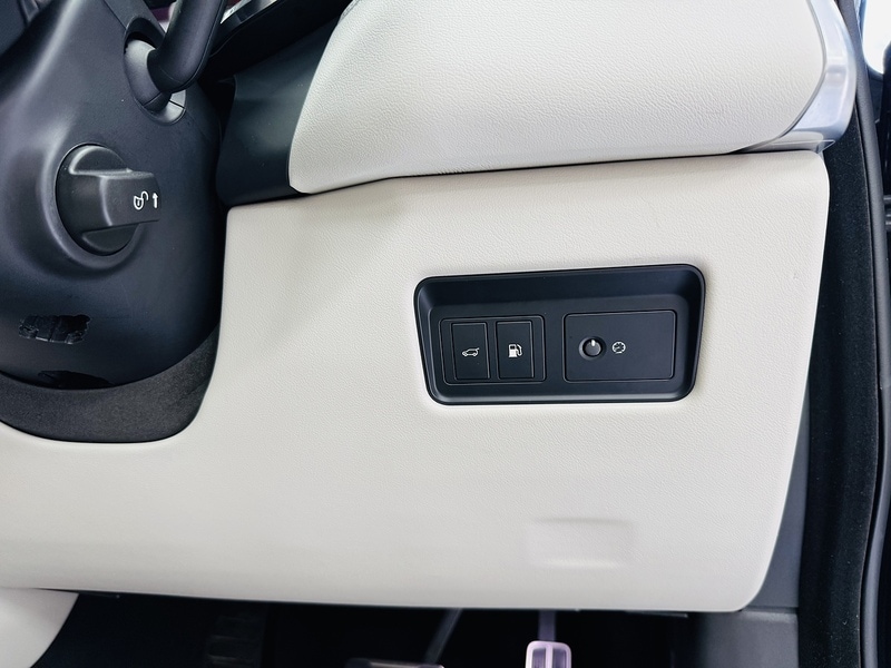 Used Jaguar F-Pace for sale - 76477941: Photo 51