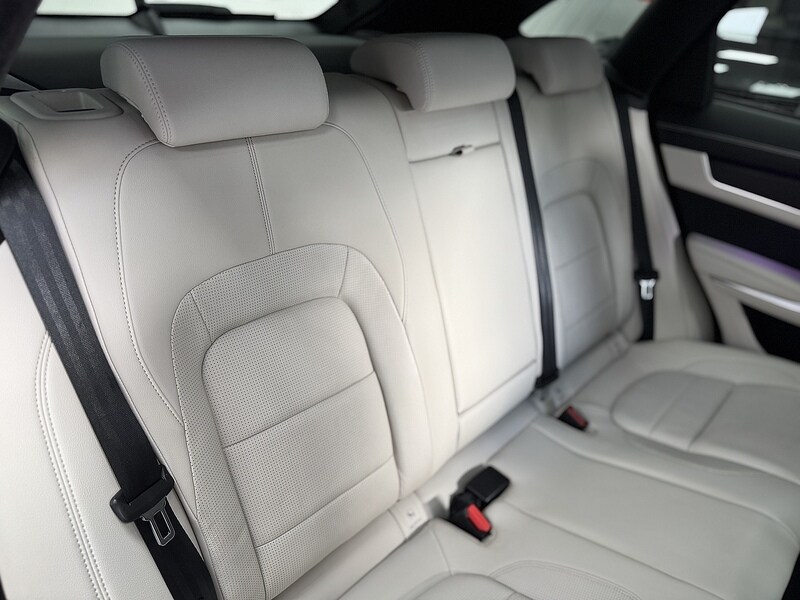 Used Jaguar F-Pace for sale - 76477941: Photo 64