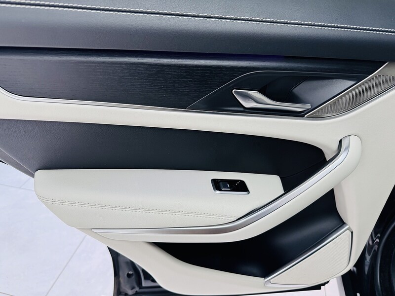 Used Jaguar F-Pace for sale - 76477941: Photo 74