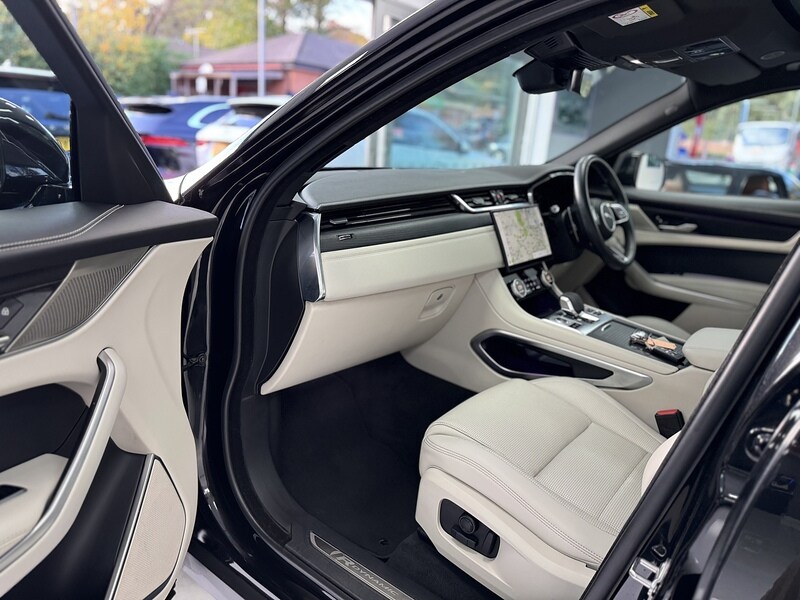 Used Jaguar F-Pace for sale - 76477941: Photo 76