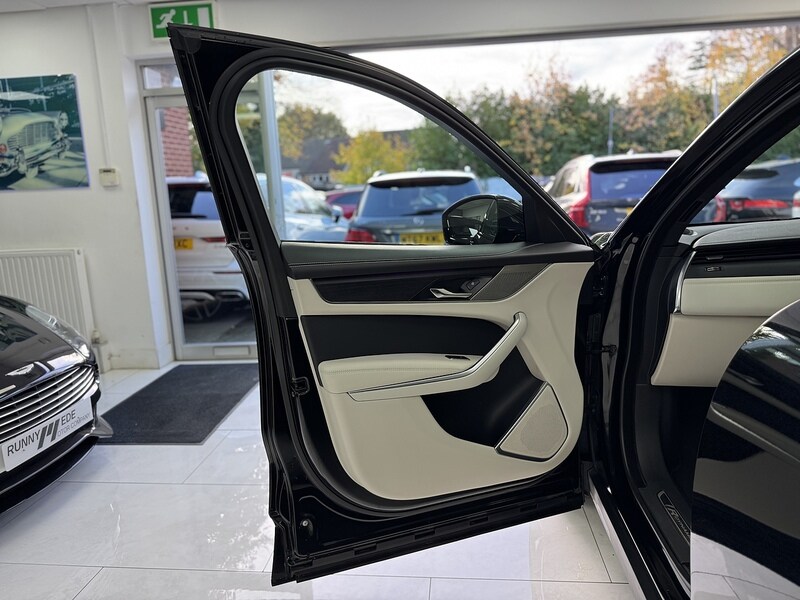 Used Jaguar F-Pace for sale - 76477941: Photo 84