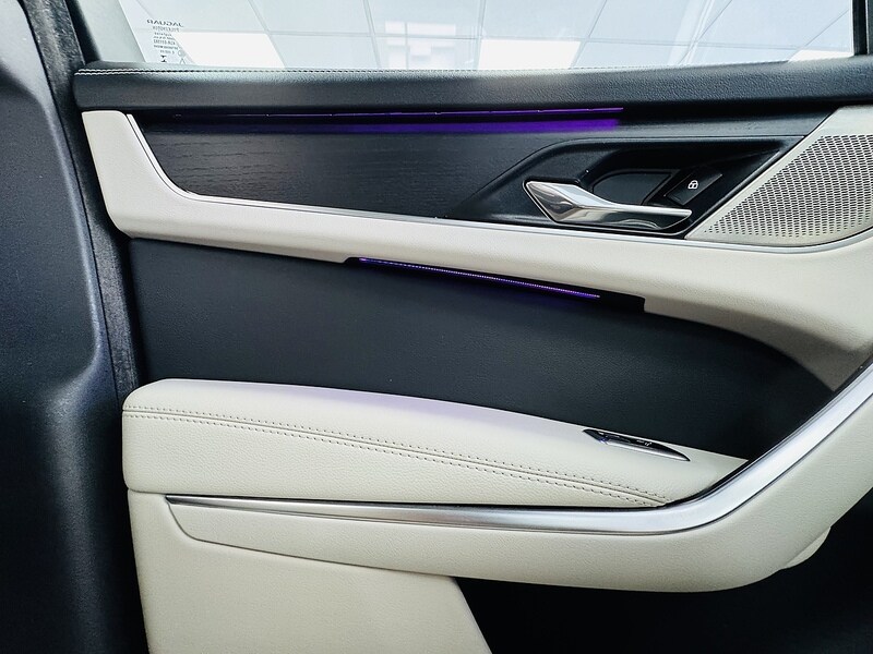 Used Jaguar F-Pace for sale - 76477941: Photo 86