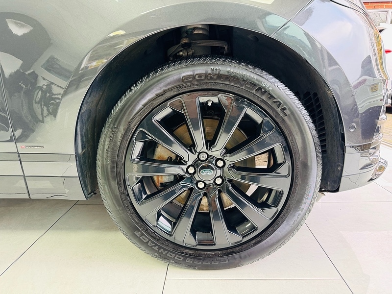 Used Land Rover Range Rover Velar 2018 for sale - 76692609: Photo 100