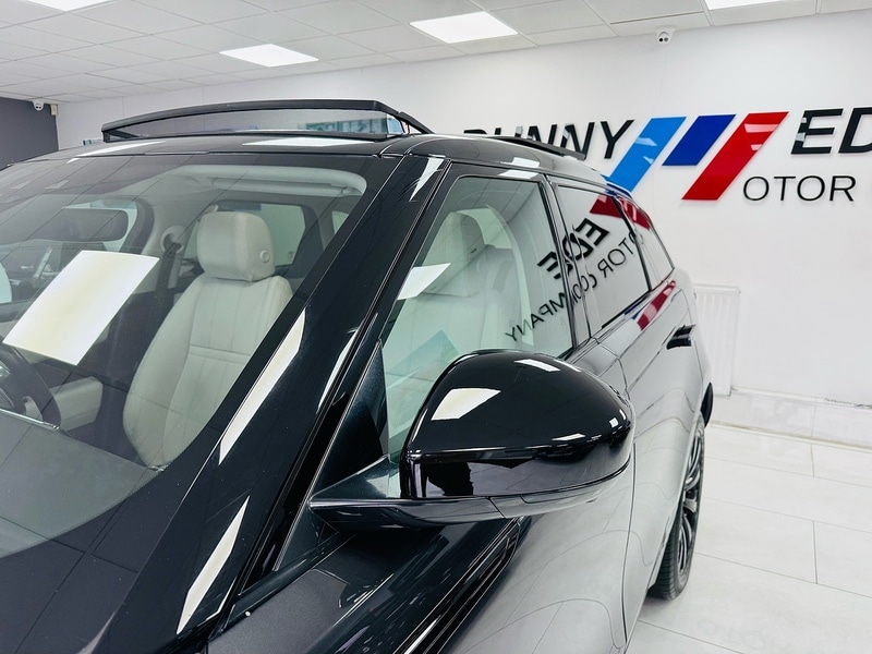 Used Land Rover Range Rover Velar 2018 for sale - 76692609: Photo 15