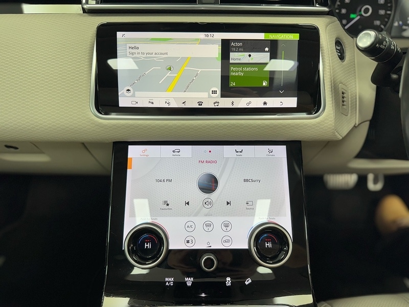 Used Land Rover Range Rover Velar 2018 for sale - 76692609: Photo 38