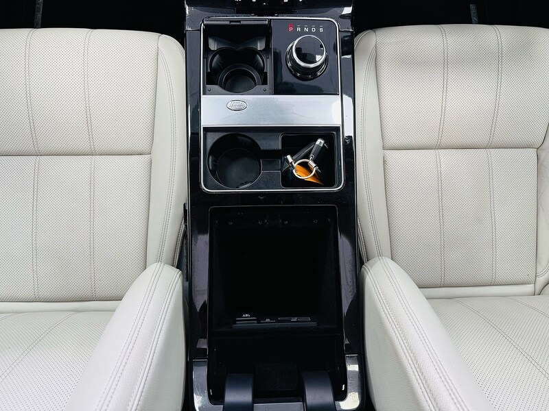 Used Land Rover Range Rover Velar 2018 for sale - 76692609: Photo 49