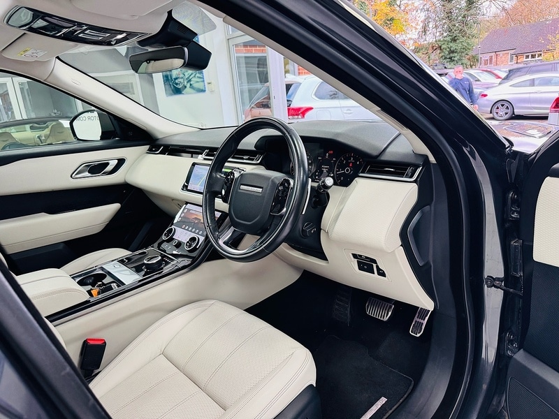 Used Land Rover Range Rover Velar 2018 for sale - 76692609: Photo 54