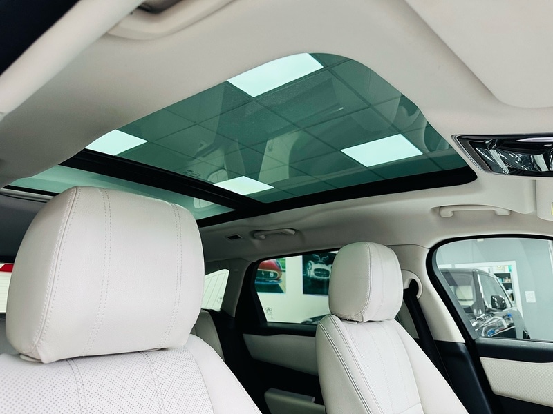 Used Land Rover Range Rover Velar 2018 for sale - 76692609: Photo 61