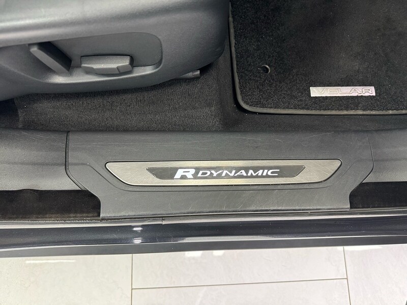 Used Land Rover Range Rover Velar 2018 for sale - 76692609: Photo 63