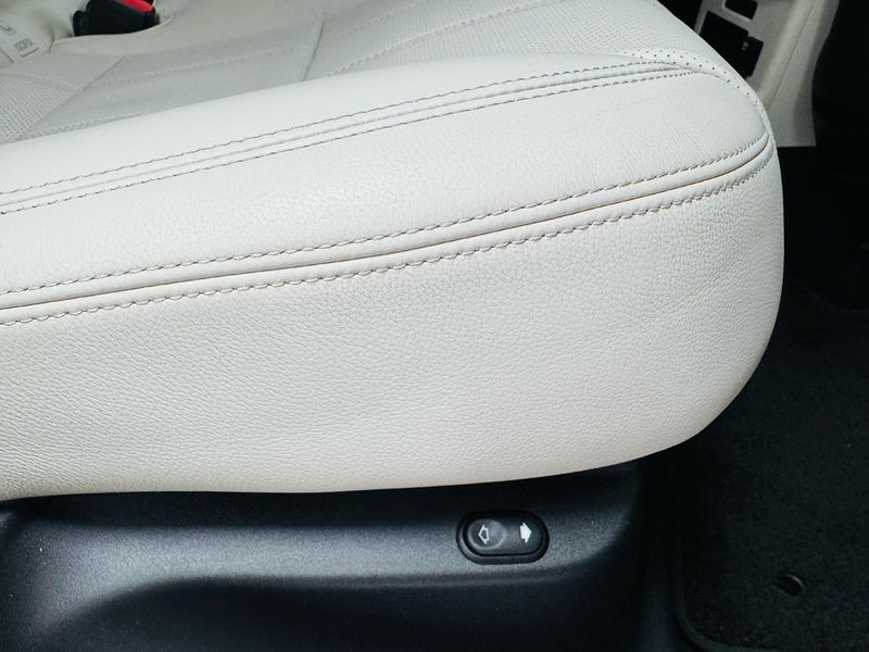 Used Land Rover Range Rover Velar 2018 for sale - 76692609: Photo 71