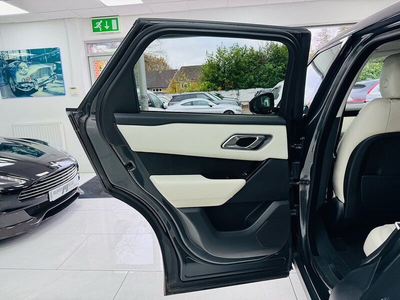 Used Land Rover Range Rover Velar 2018 for sale - 76692609: Photo 78