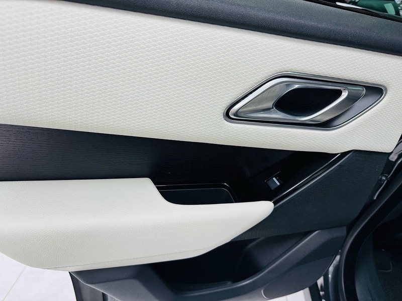 Used Land Rover Range Rover Velar 2018 for sale - 76692609: Photo 79