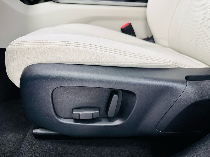 Used Land Rover Range Rover Velar 2018 for sale - 76692609: Photo 84