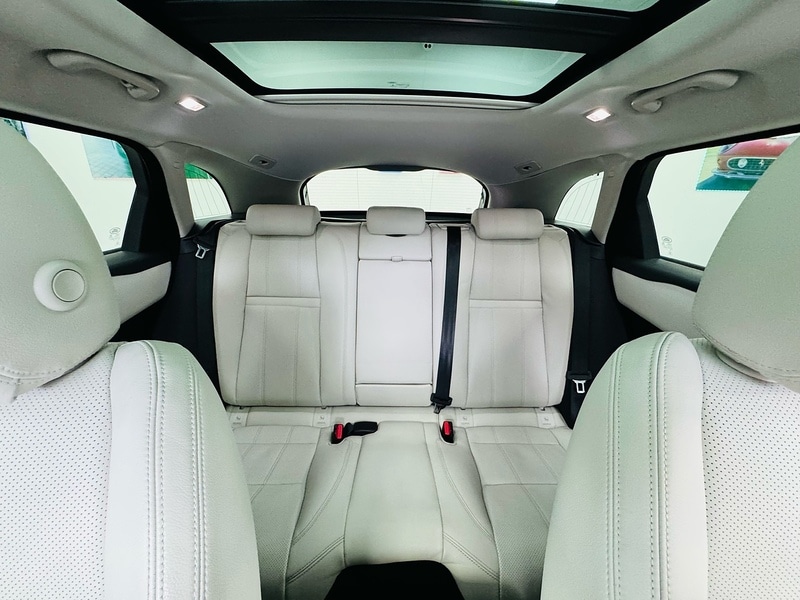 Used Land Rover Range Rover Velar 2018 for sale - 76692609: Photo 86