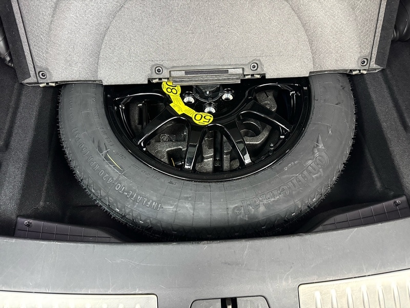 Used Land Rover Range Rover Velar 2018 for sale - 76692609: Photo 96