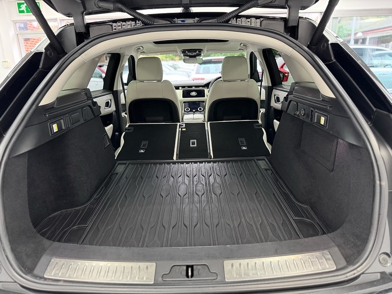 Used Land Rover Range Rover Velar 2018 for sale - 76692609: Photo 98