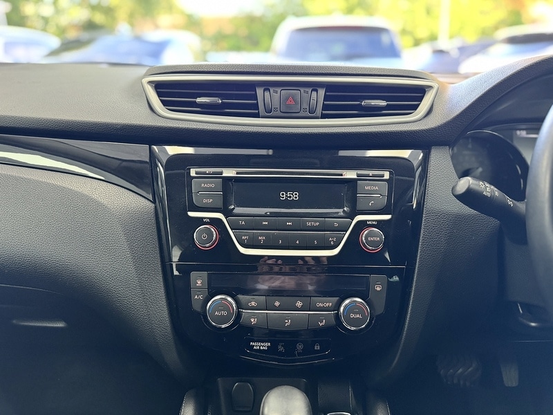 Used Nissan Qashqai 2015 for sale - 76784455: Photo 28