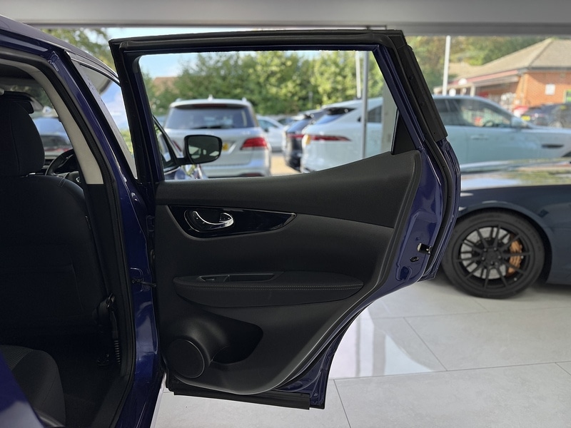 Used Nissan Qashqai 2015 for sale - 76784455: Photo 44