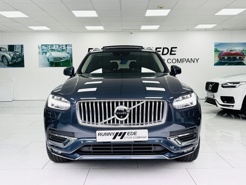 Used Volvo XC90 2021 for sale - 76102076: Photo 2