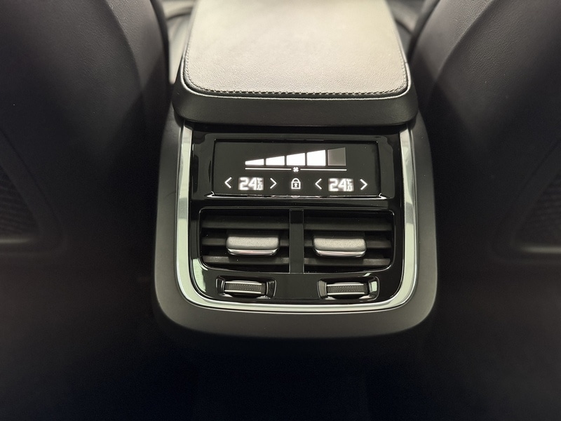 Used Volvo XC90 2021 for sale - 76102076: Photo 43