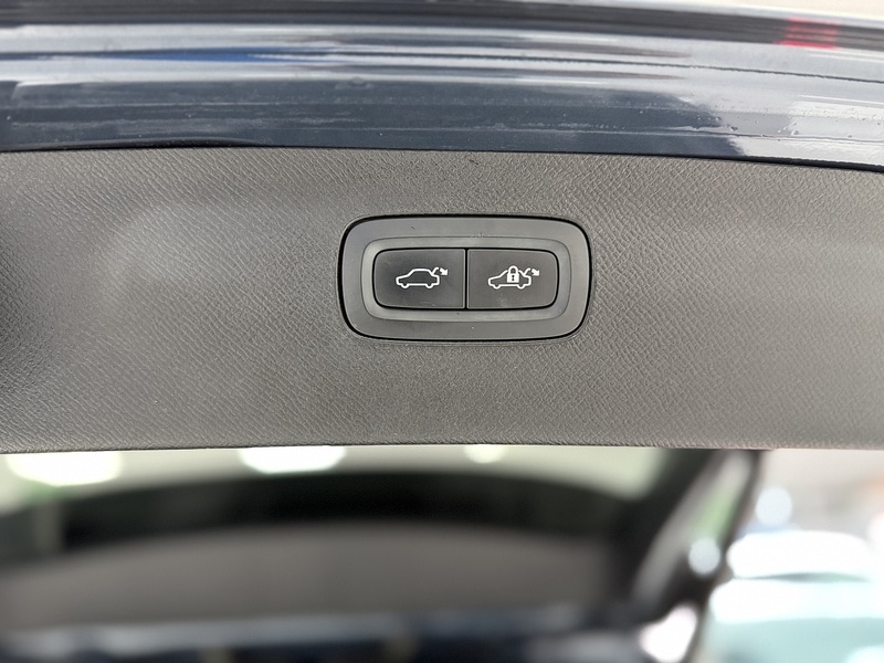 Used Volvo XC90 2021 for sale - 76102076: Photo 87