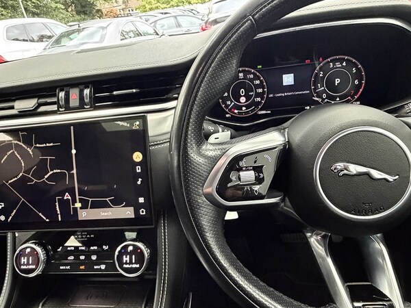 Used Jaguar F-Pace 2021 for sale - 76280462: Photo 21