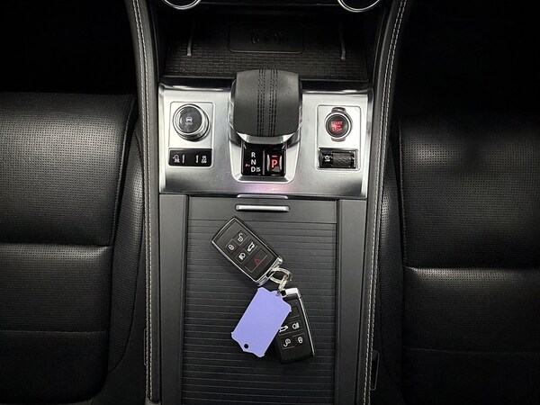 Used Jaguar F-Pace 2021 for sale - 76280462: Photo 31