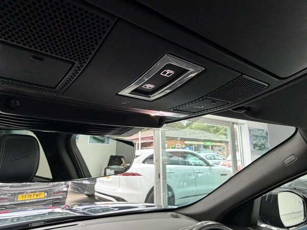 Used Jaguar F-Pace 2021 for sale - 76280462: Photo 33