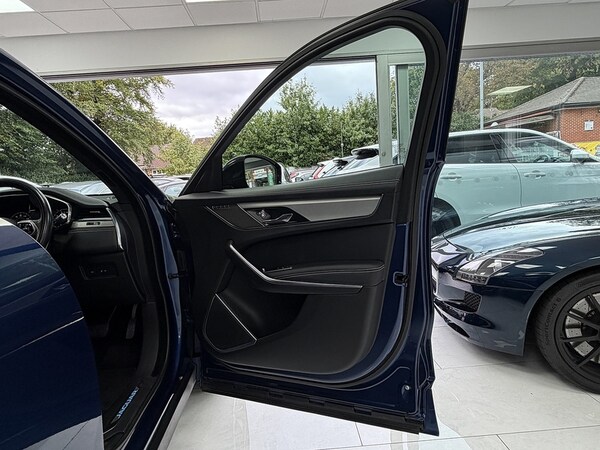 Used Jaguar F-Pace 2021 for sale - 76280462: Photo 42