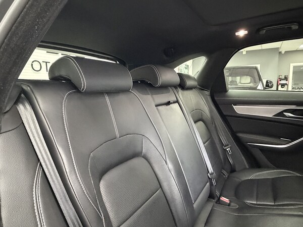 Used Jaguar F-Pace 2021 for sale - 76280462: Photo 47