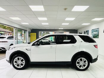 Used Land Rover Discovery Sport 2019 for sale - 75739470: Photo