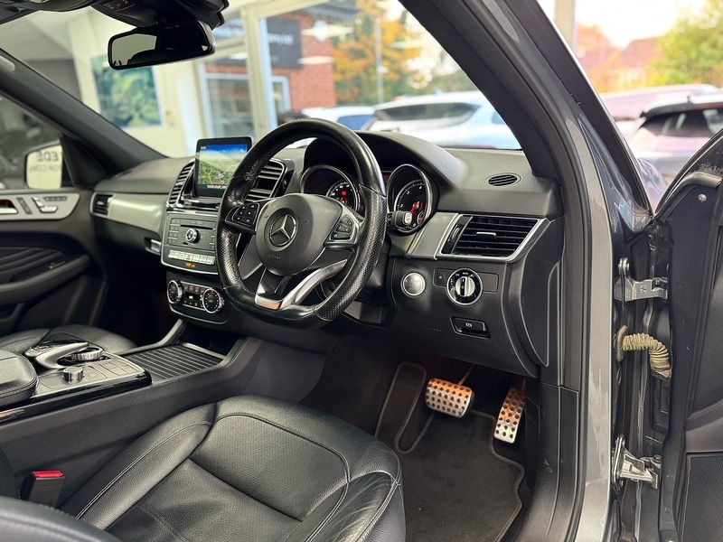 Used Mercedes-Benz GLE 2018 for sale - 76973993: Photo 46