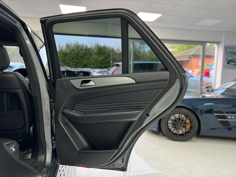 Used Mercedes-Benz GLE 2018 for sale - 76973993: Photo 60