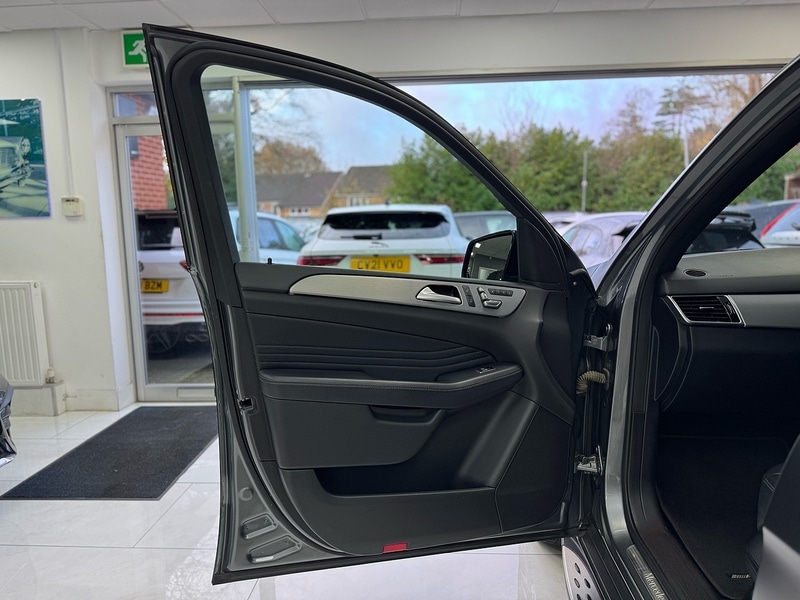 Used Mercedes-Benz GLE 2018 for sale - 76973993: Photo 75