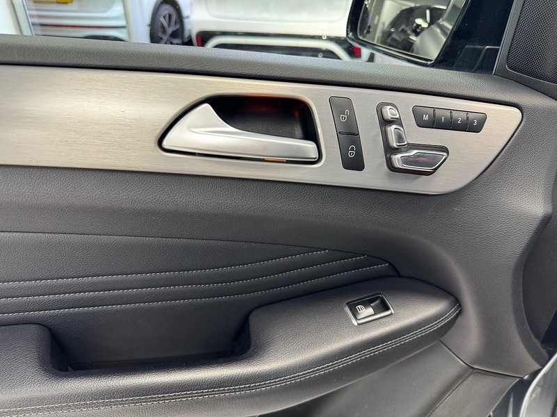 Used Mercedes-Benz GLE 2018 for sale - 76973993: Photo 76