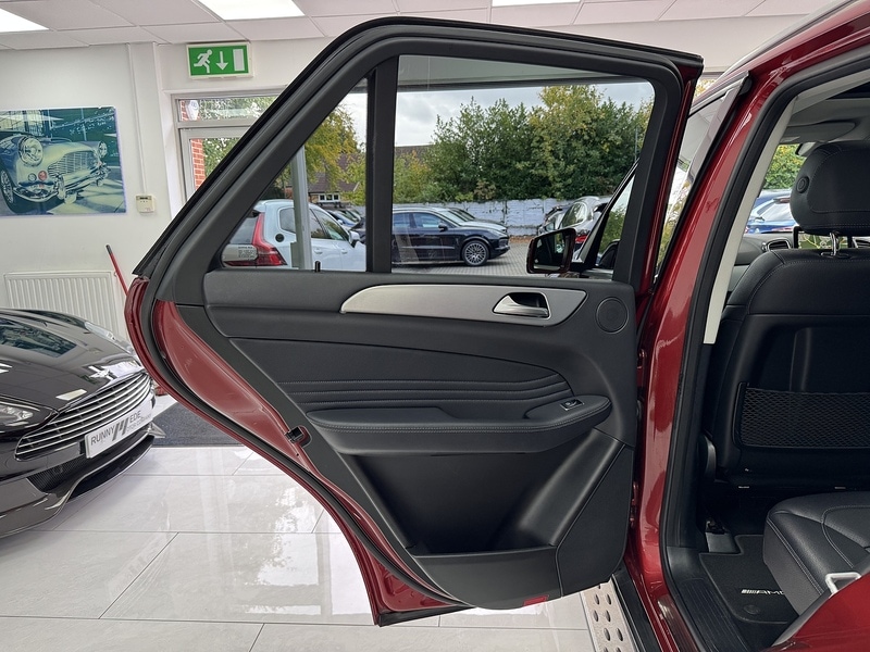 Used Mercedes-Benz GLE 2016 for sale - 76364425: Photo 61