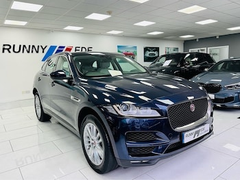 2017 - P250i Portfolio 5-Door