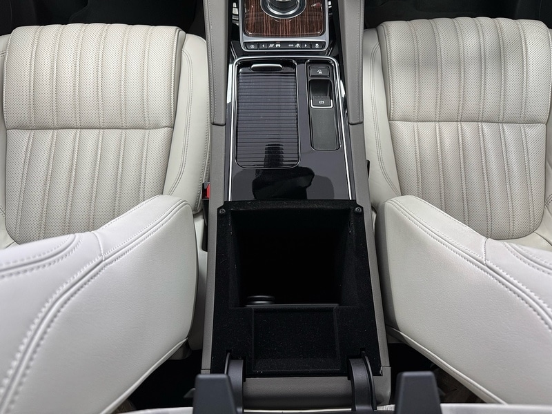 Used Jaguar F-Pace 2017 for sale - 76845874: Photo 42