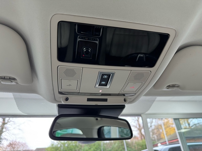 Used Jaguar F-Pace 2017 for sale - 76845874: Photo 44