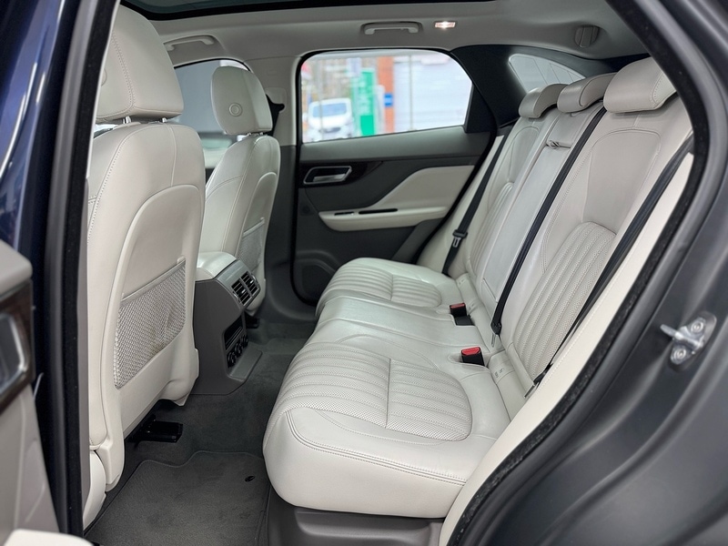 Used Jaguar F-Pace 2017 for sale - 76845874: Photo 66